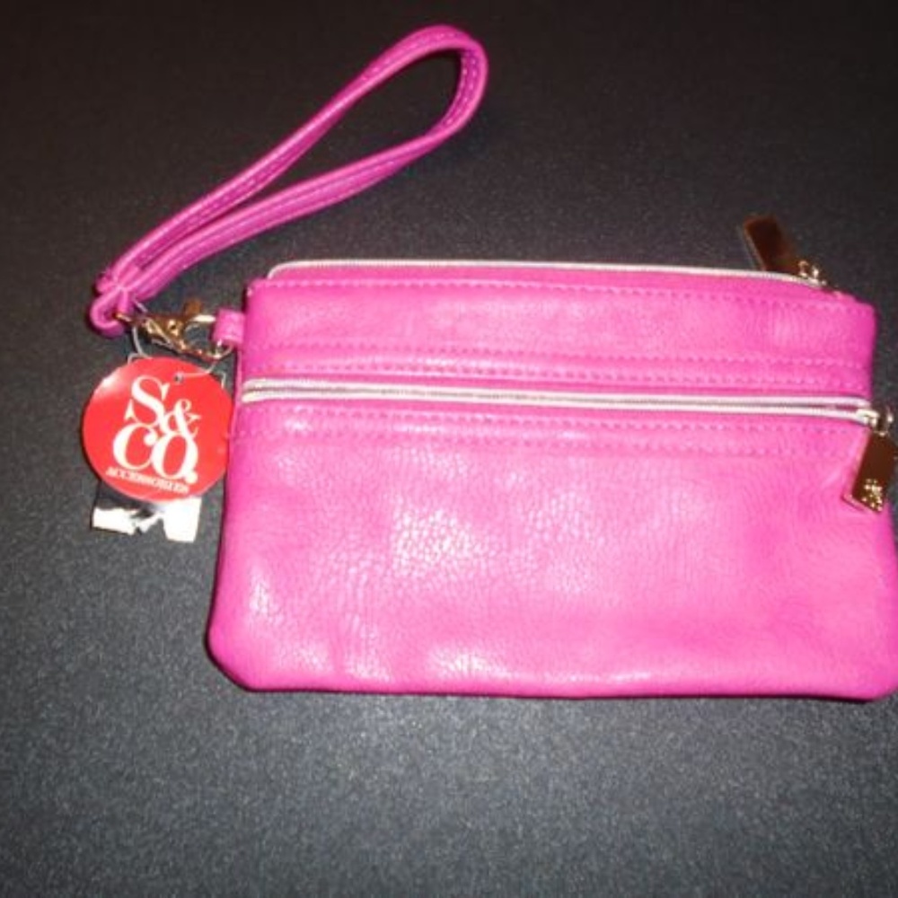 PINK WRISTLET